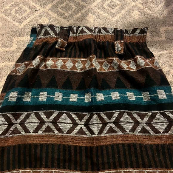 Rug like boho skirt - Picture 3 of 4